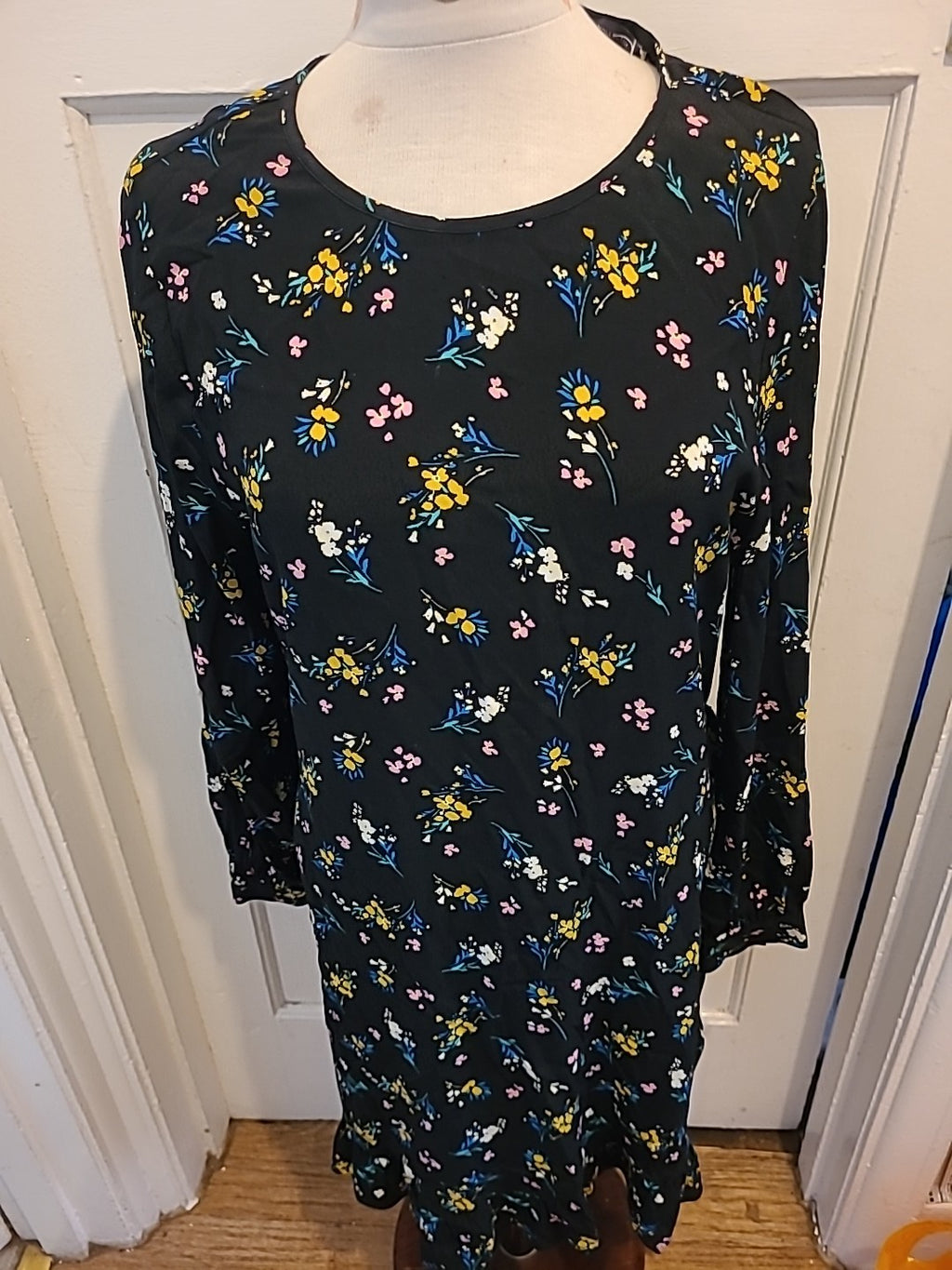 Ladies Marks And Spencer Size 12 Black Floral Long Sleeved Midi Dress