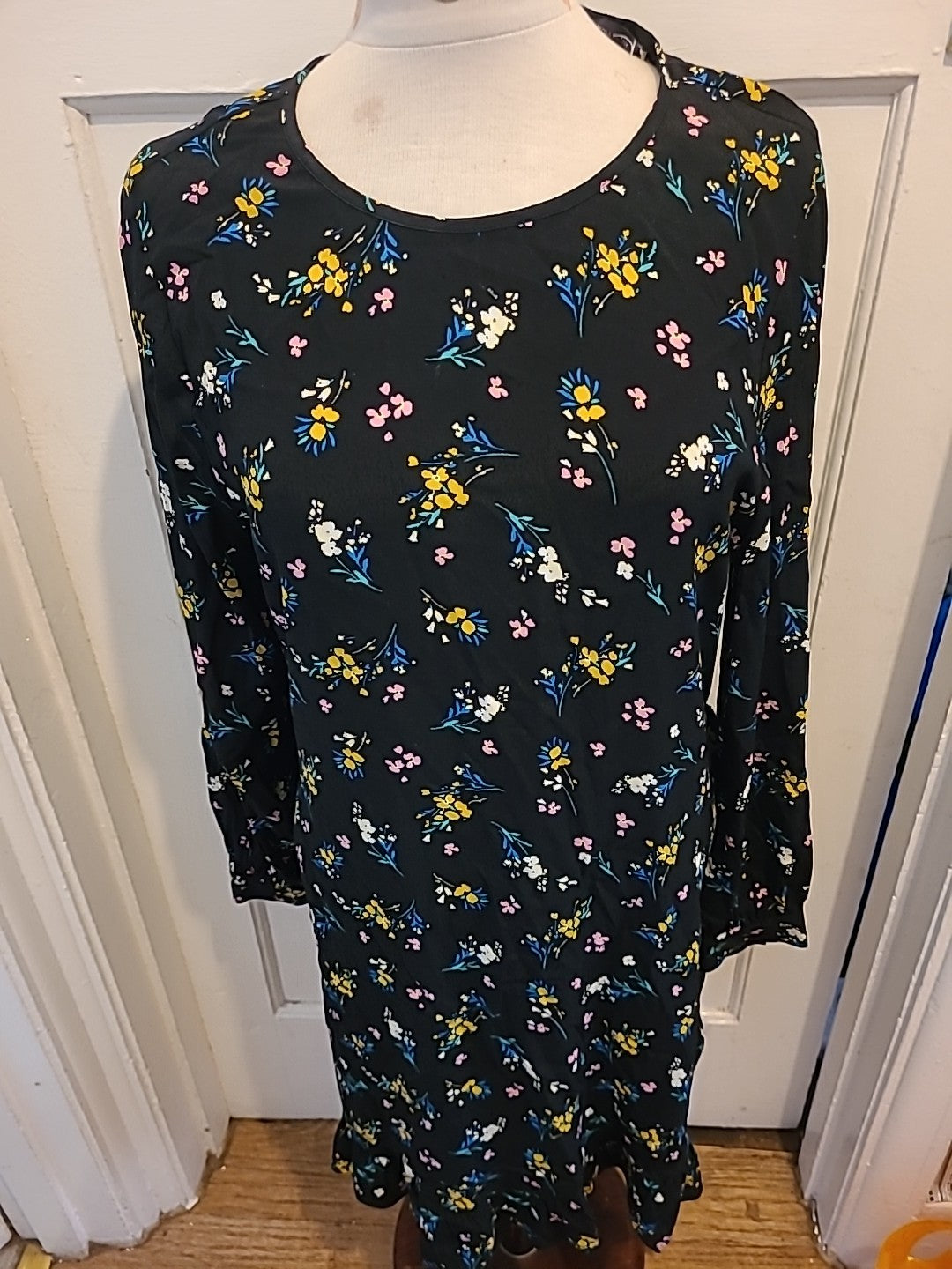 Ladies Marks And Spencer Size 12 Black Floral Long Sleeved Midi Dress