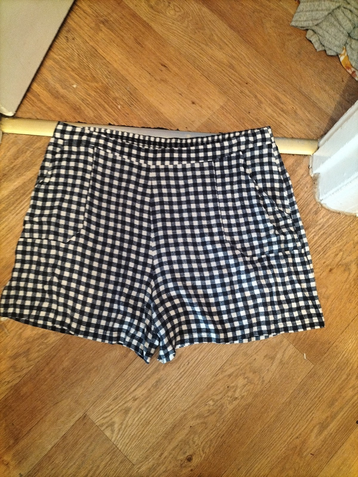 Ladies Tu Size 20 Navy Check Elasticated Sleep Shorts