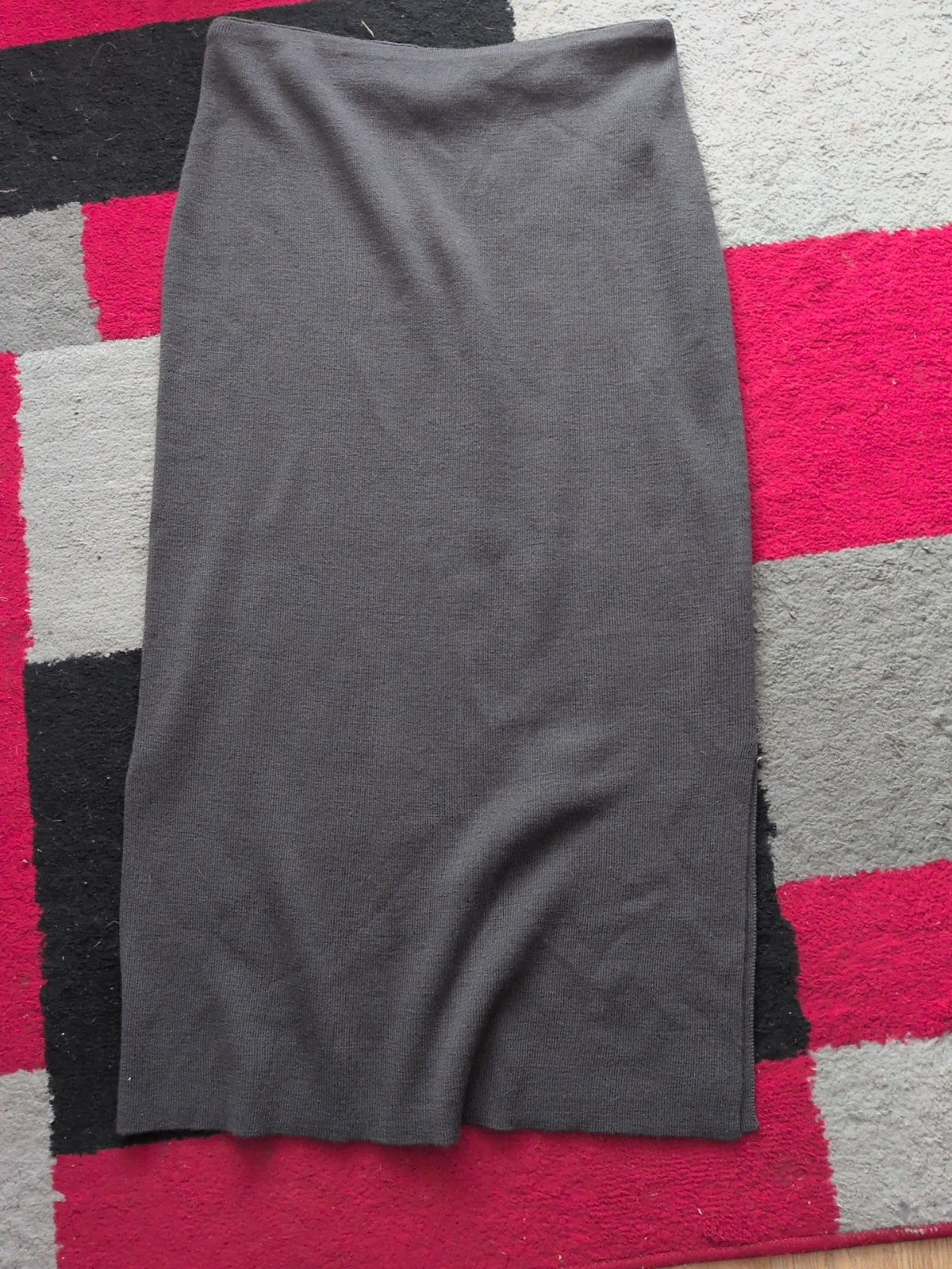 Noa Noa Small Grey Elasticated Pencil Skirt