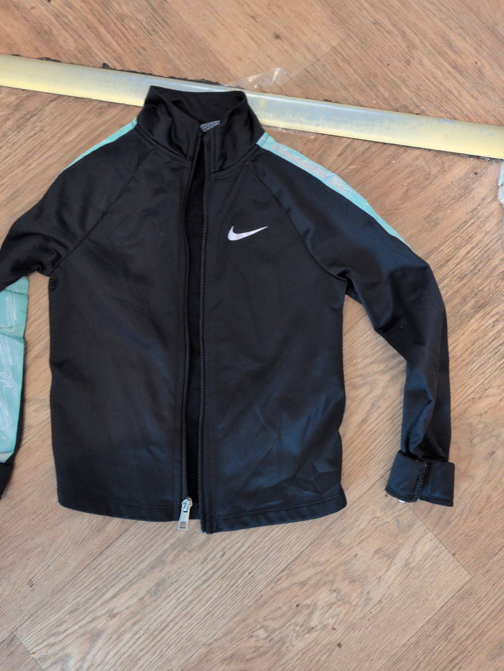Nike 6 Years Black And Green Full Zip Track Jacket
