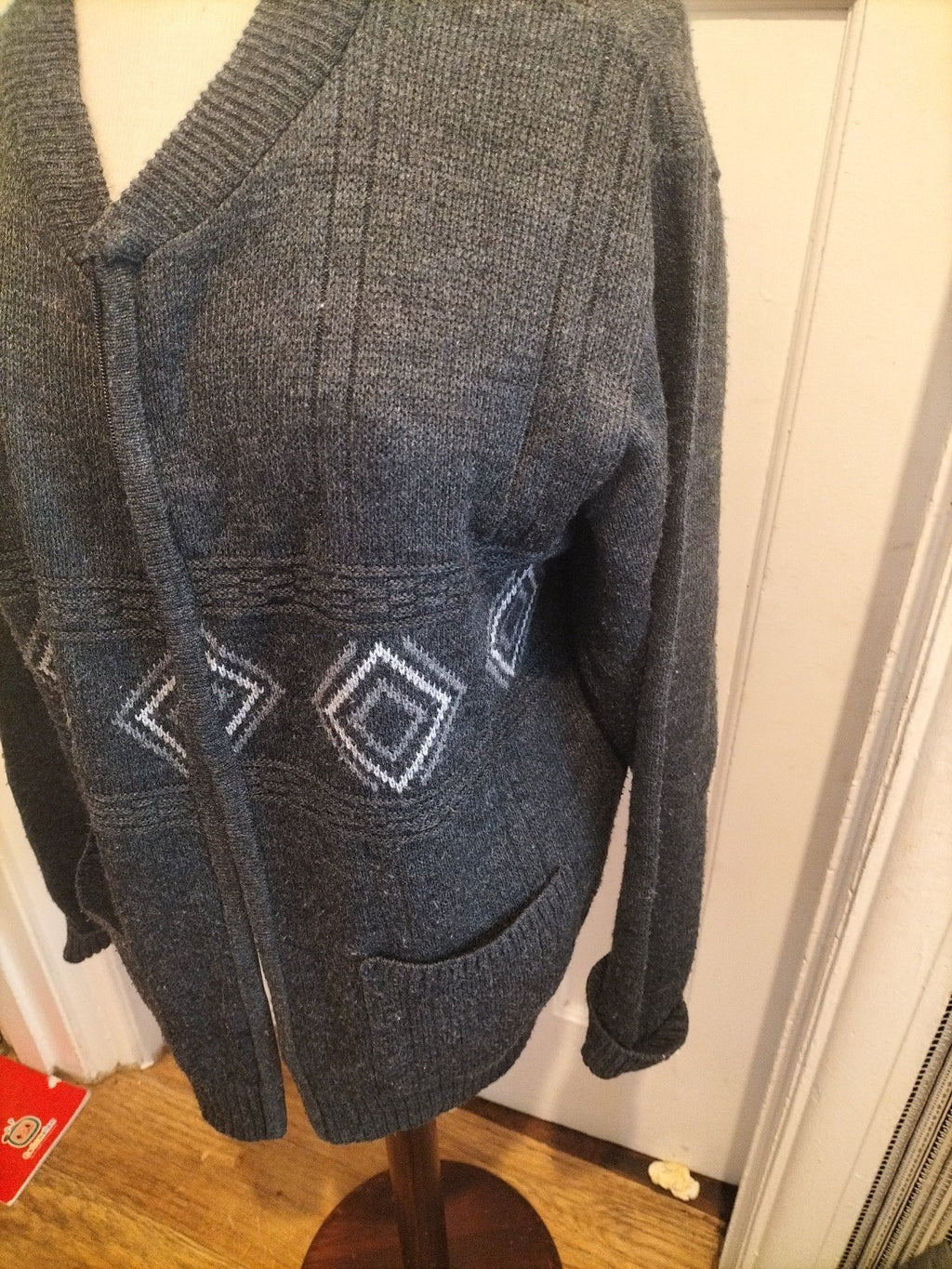 Mens Guv'Nors Size Large Grey Zip Through Cardigan