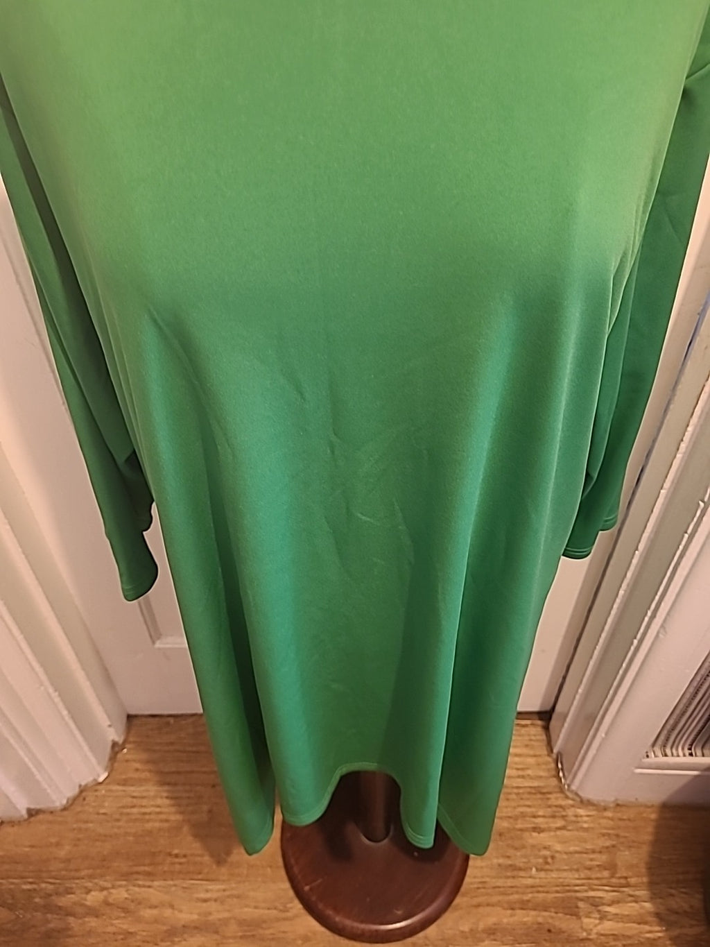 Ladies Size 4XL Bright Green Mid Sleeved Tshirt