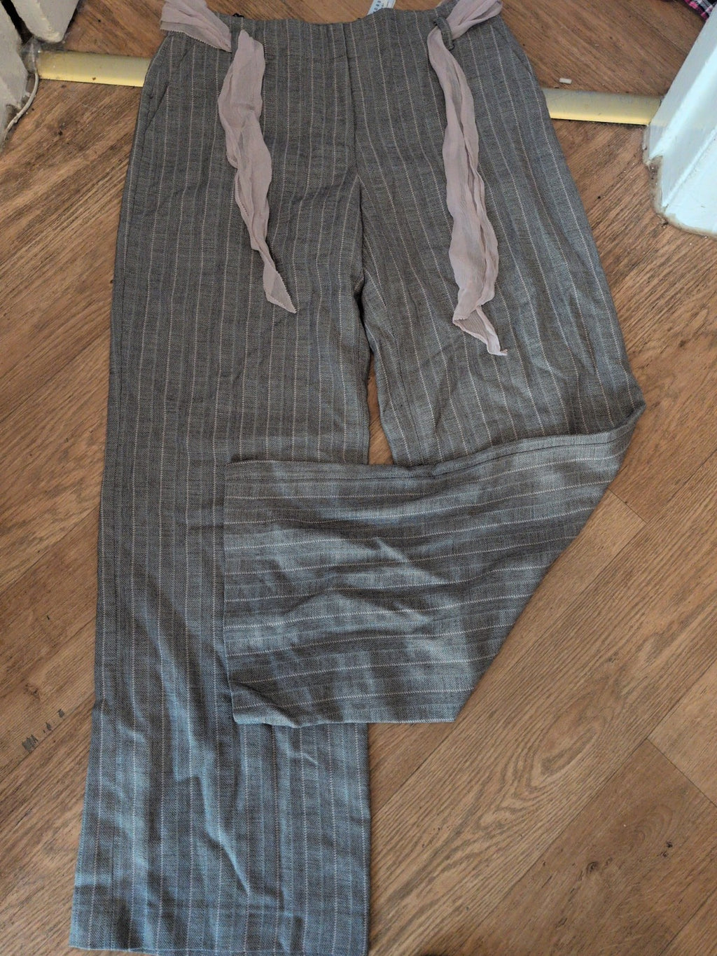 Coast 12 Grey Wide Leg Trousers With Pale Purple Belt