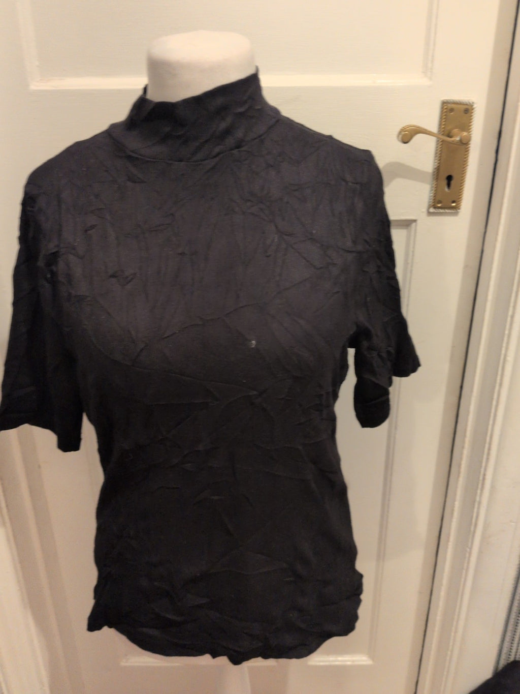 George 18 High Neck Half Sleeve Black T-shirt
