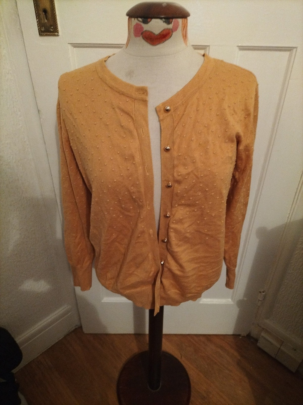 Ladies Size Medium Brown Raised Pattern Cardigan
