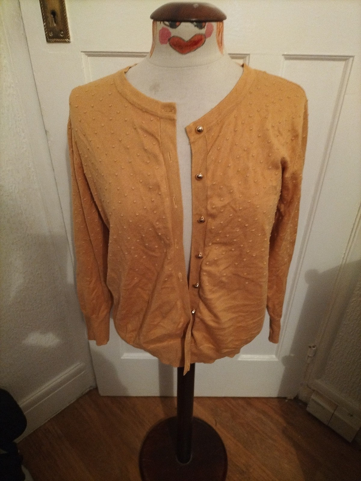 Ladies Size Medium Brown Raised Pattern Cardigan