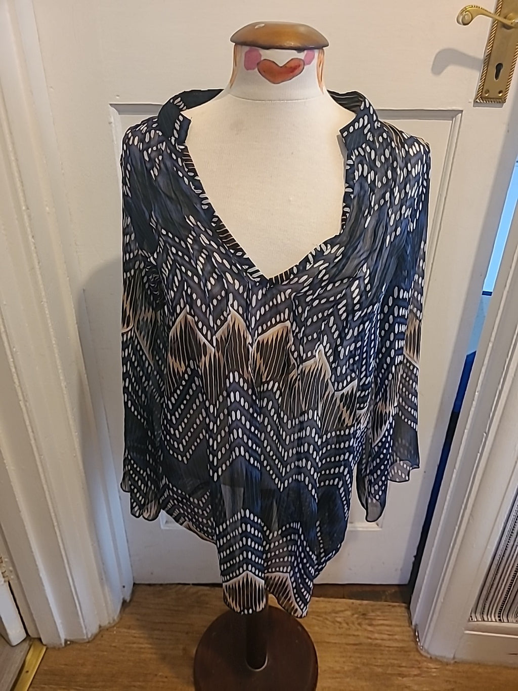 Ladies Pia Rossini Size Medium Multi See Through Long Sleeved Blouse