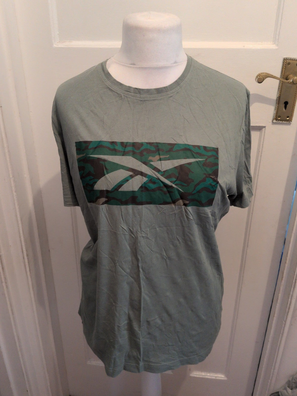 Reebok Large Green Print Short Sleeve T-shirt