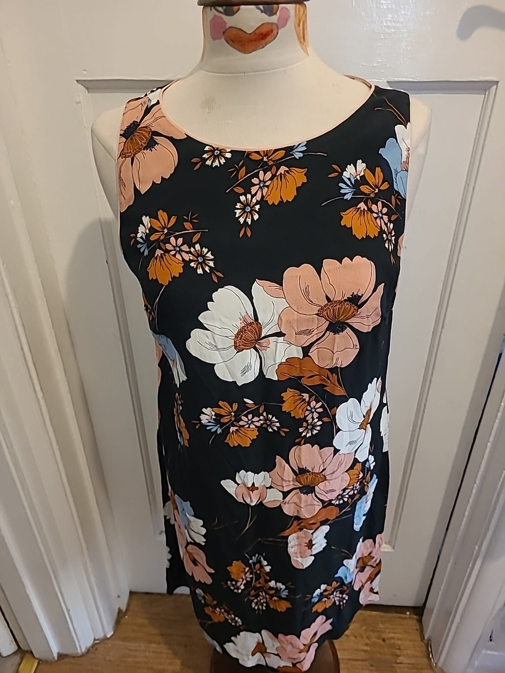 Ladies F&F Size 10 Black Floral Sleeveless Dress
