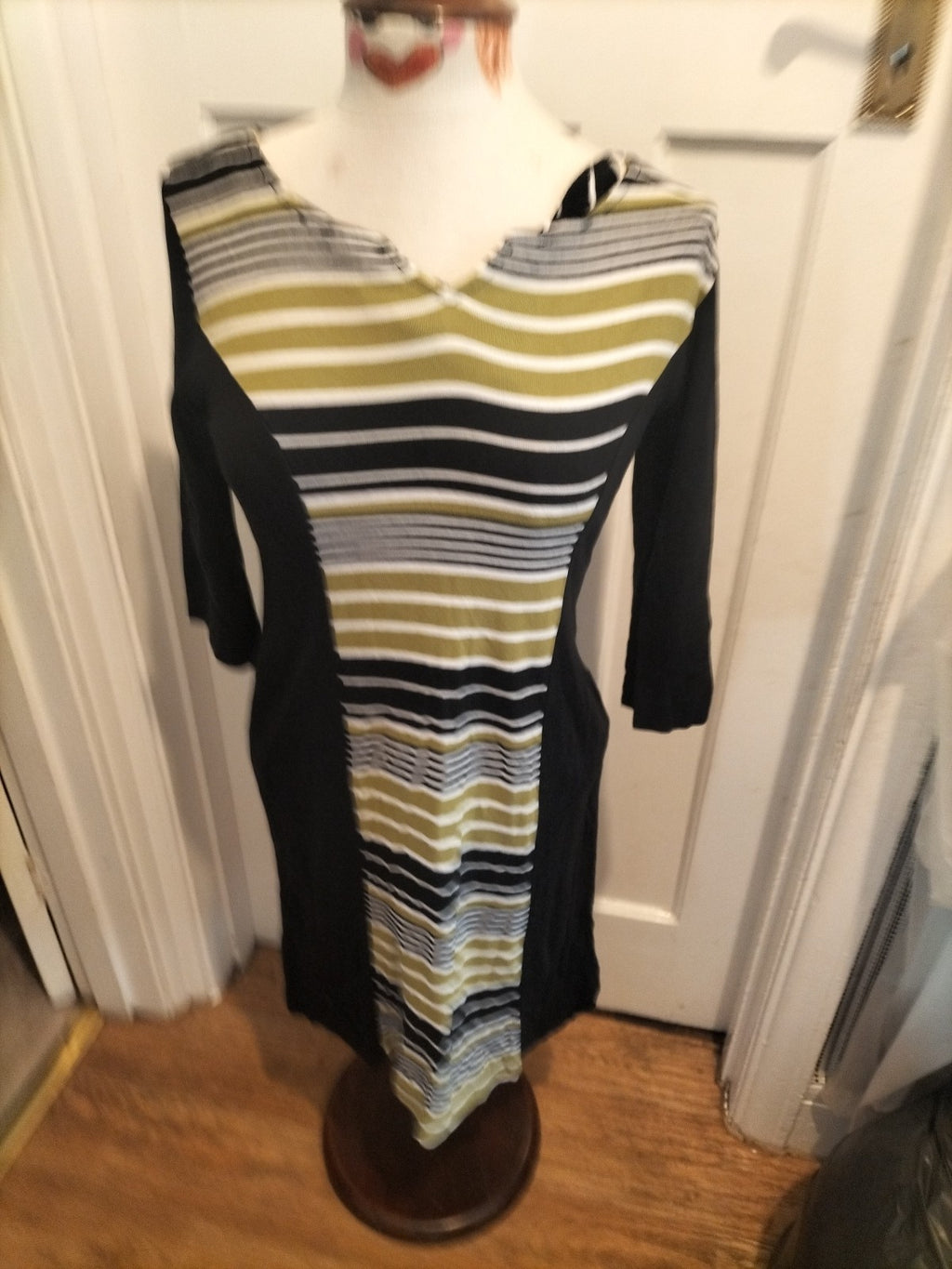 Ladies Adini Size Small Khaki/Black Mid Sleeved Dress