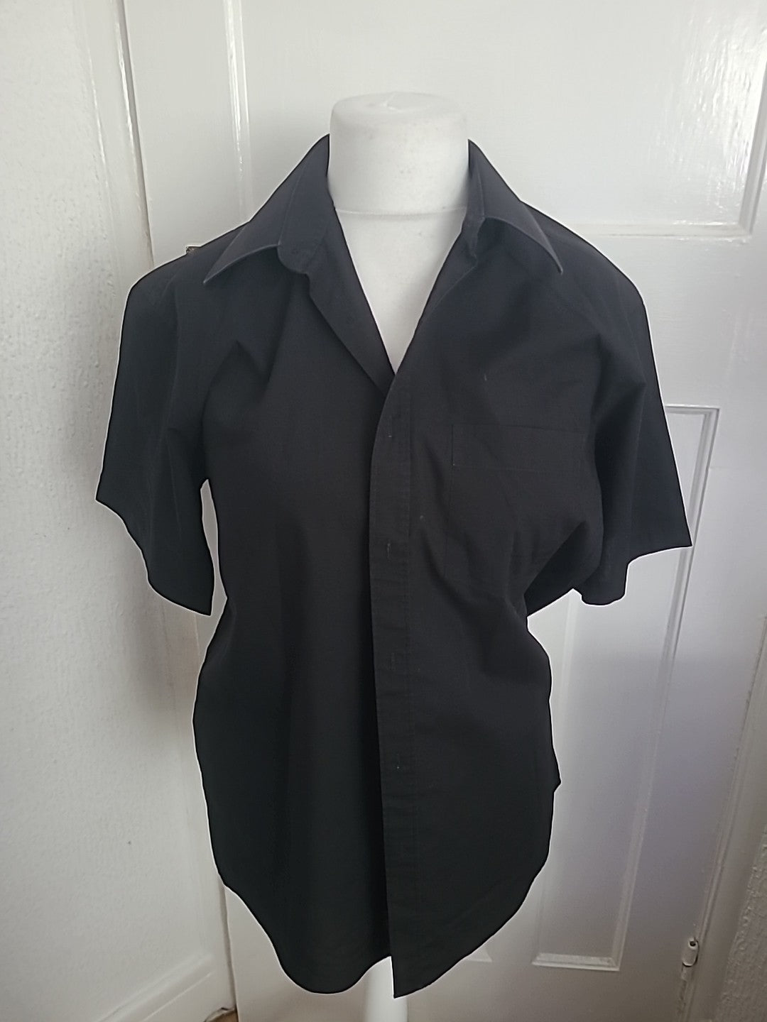 Mens Cedarwood State Size 15.5 Black Short Sleeved Shirt