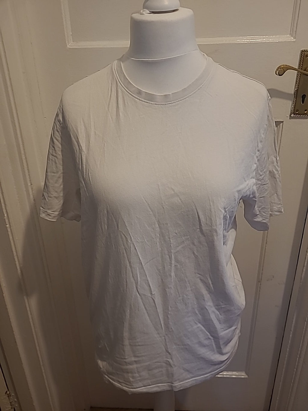 Mens Easy Size Large White Tshirt
