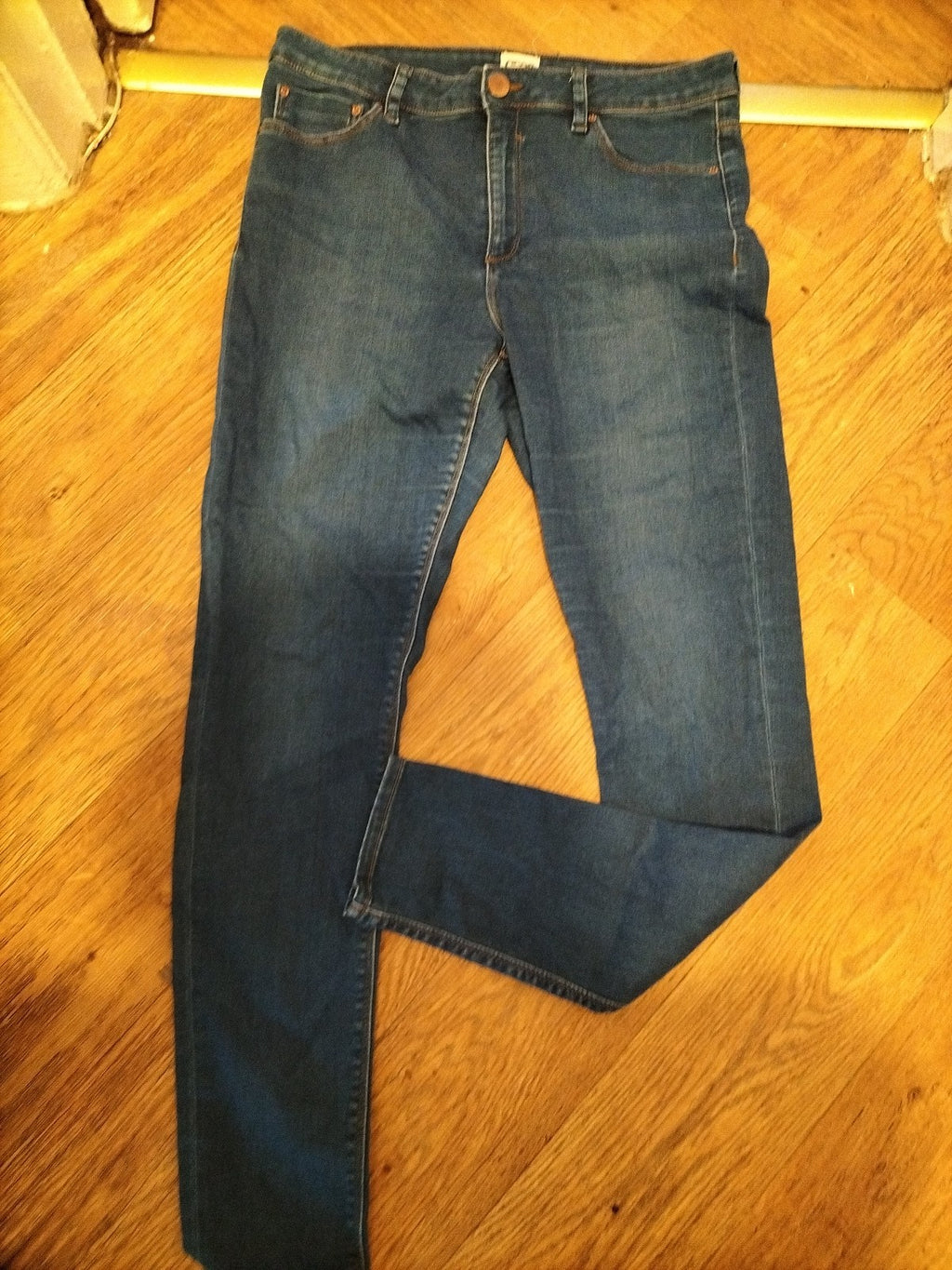 Ladies Asos Size 32x33 Denim Jeans Soft