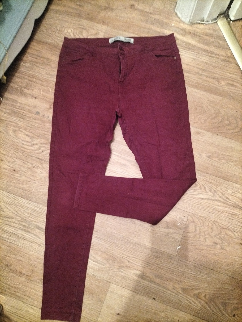 Ladies Denim+Co Size 16 Deep Purple Skinny Jeans