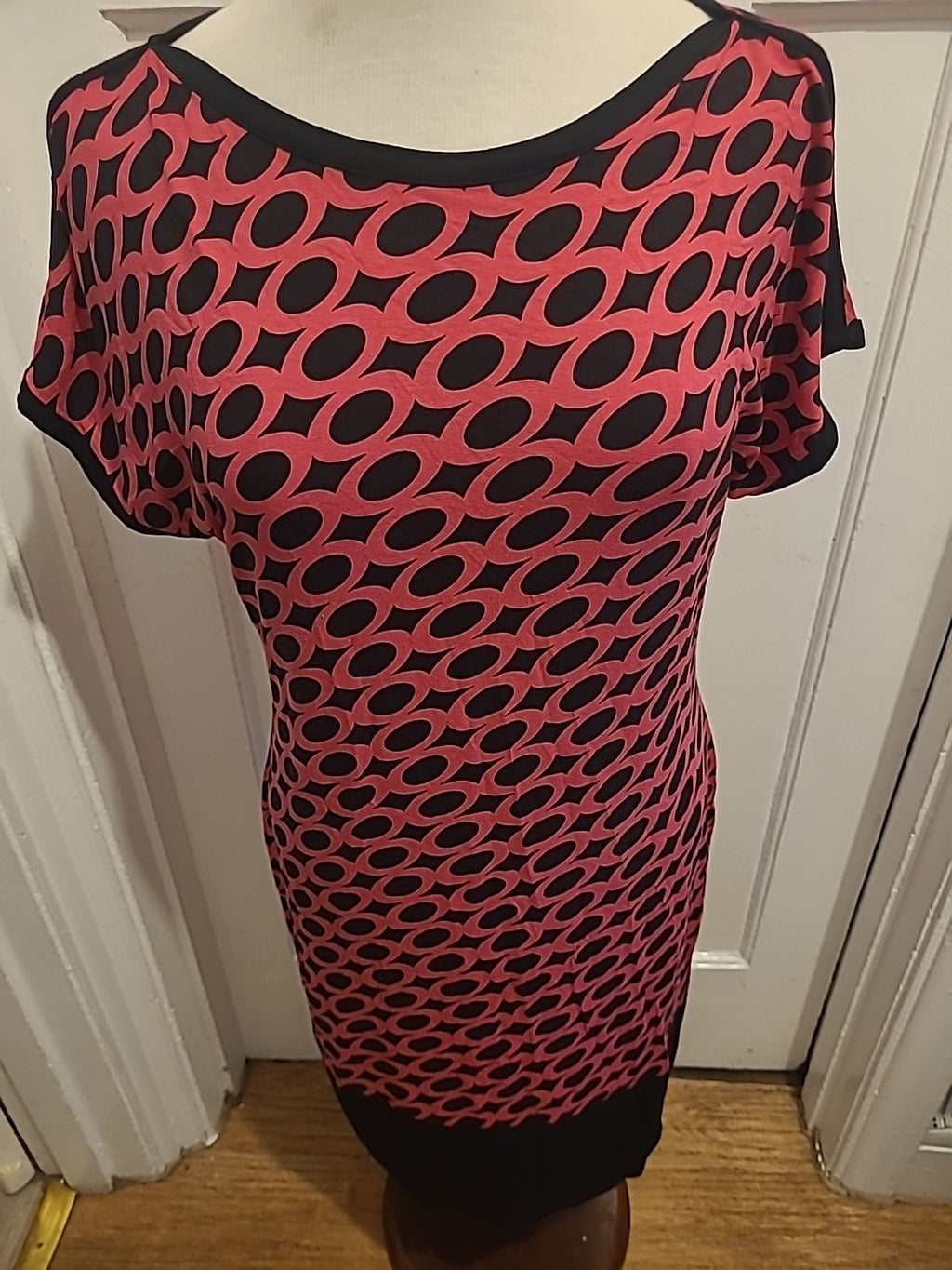 Ladies Marks And Spencer Pink And Black Short Sleeve Dress
