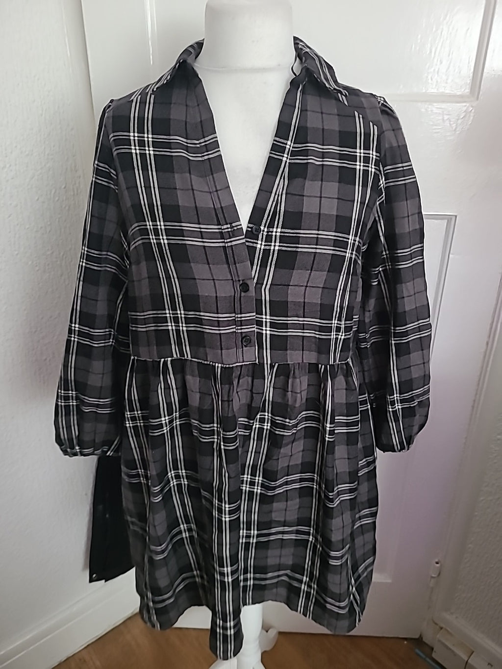 George 12 Black Grey And White Check Long Sleeved Dress