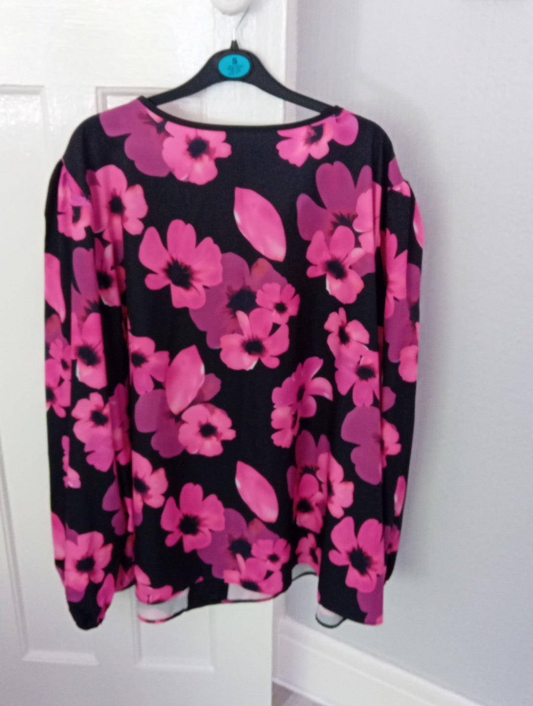 Ladies Black & Pink Blouse Long Sleeved Large Print Floral Size 5xl Free...