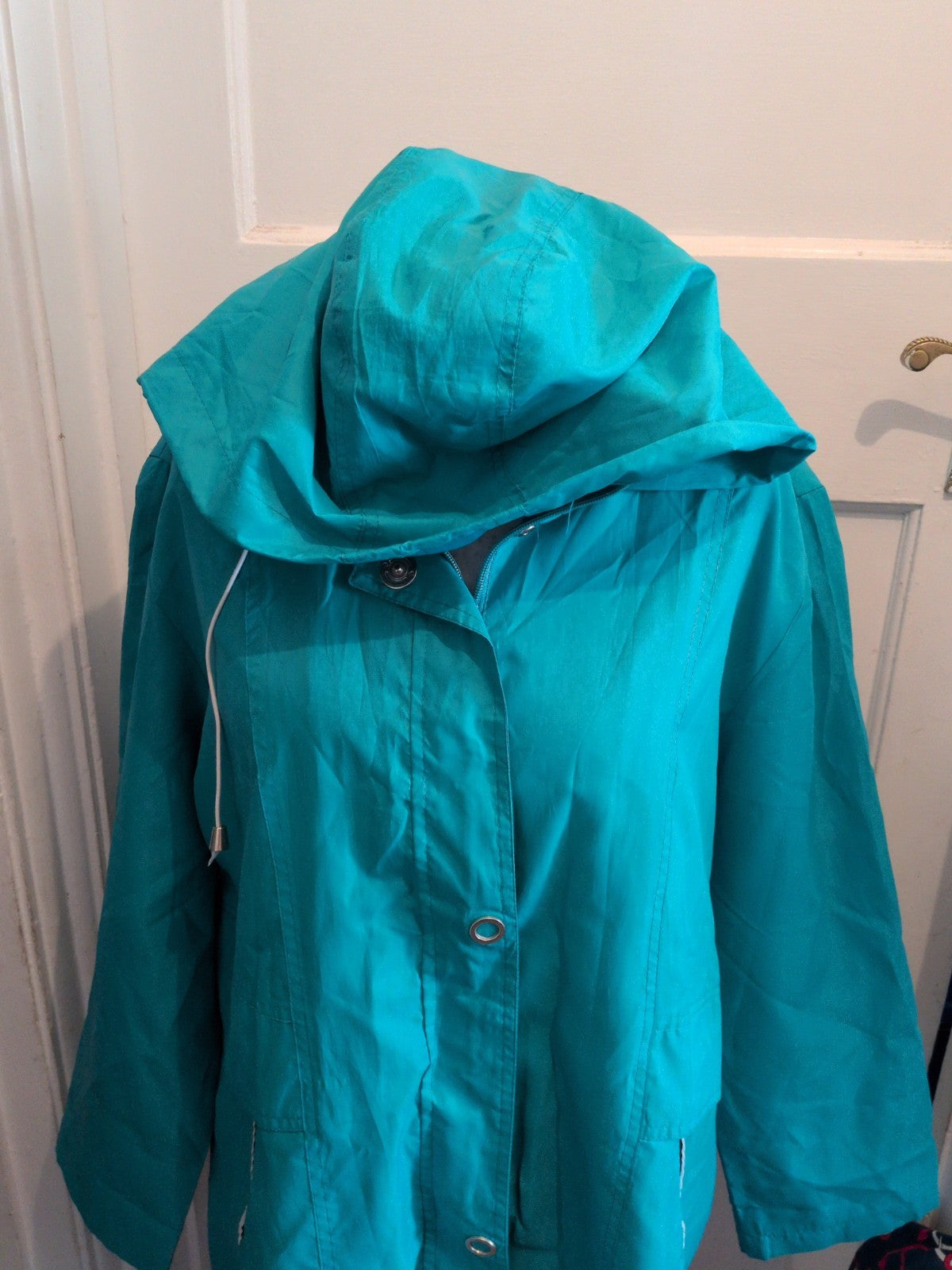 Ladies Size 22-24 Turquoise Long Sleeve Coat