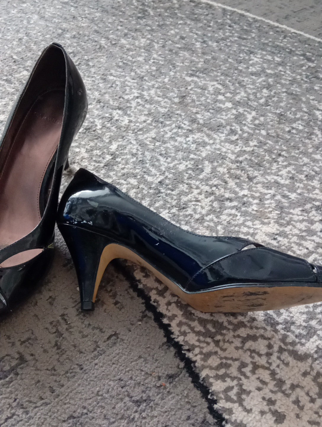 Ladies Carvela Open Toed Black Heeled Shoes Size 37 FREE DELIVERY