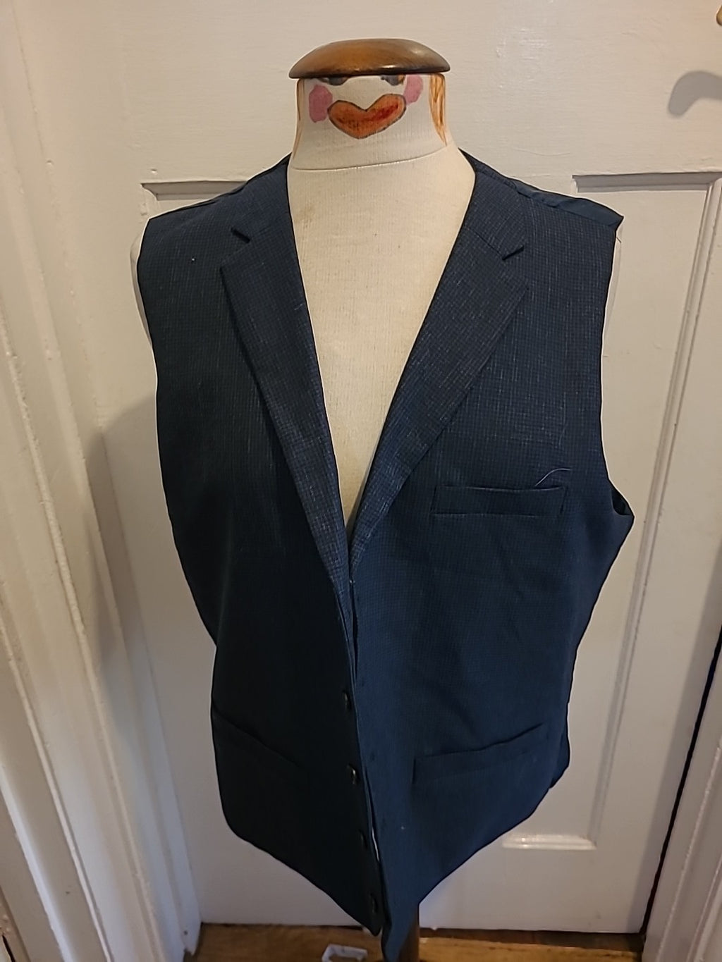 Mens Hammond&Co Size 42" Navy Patterned Waistcoat