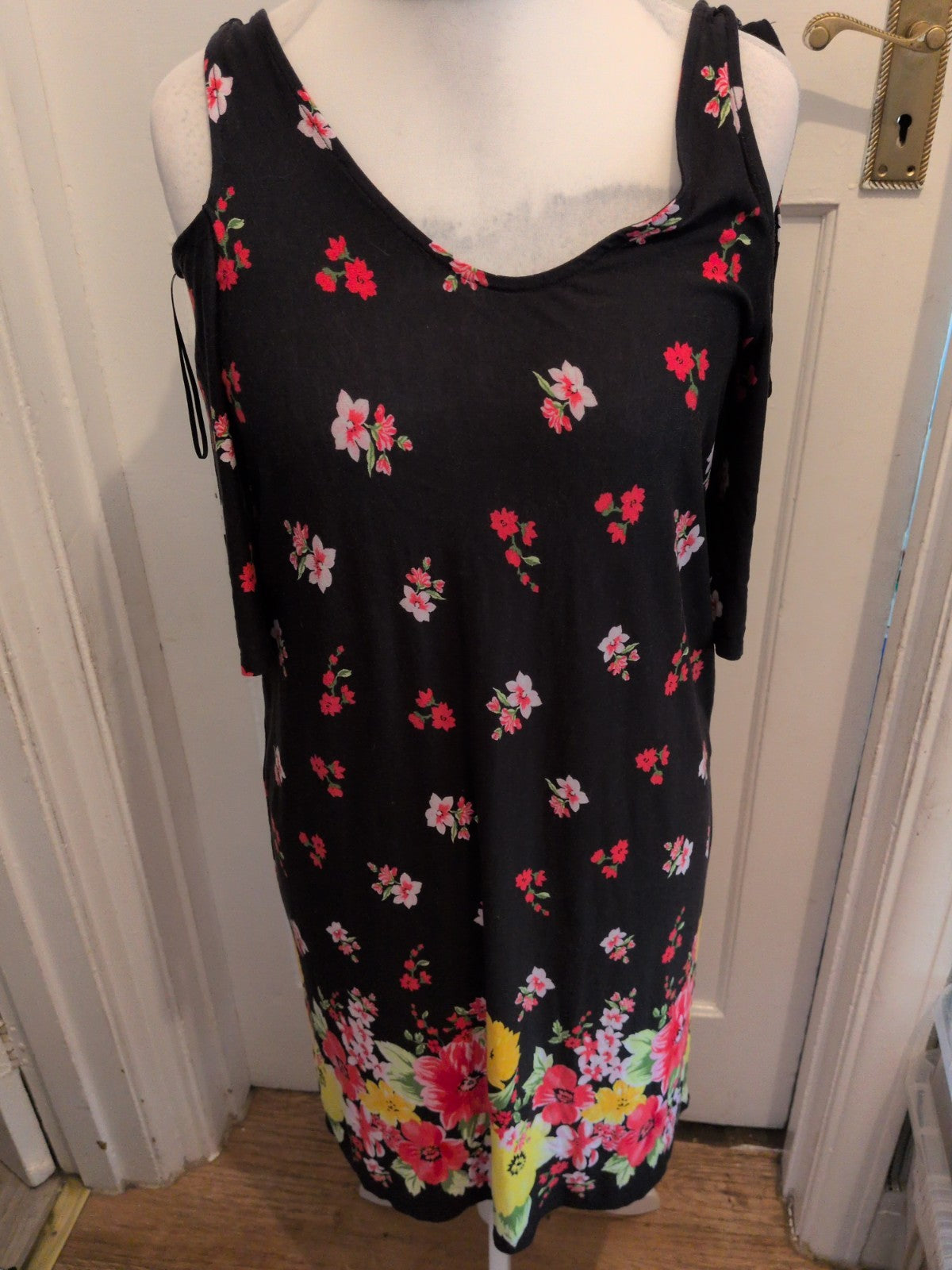 George 14 Black With Yellow And Red Floral Open Shoulder Short Sleeve Dress