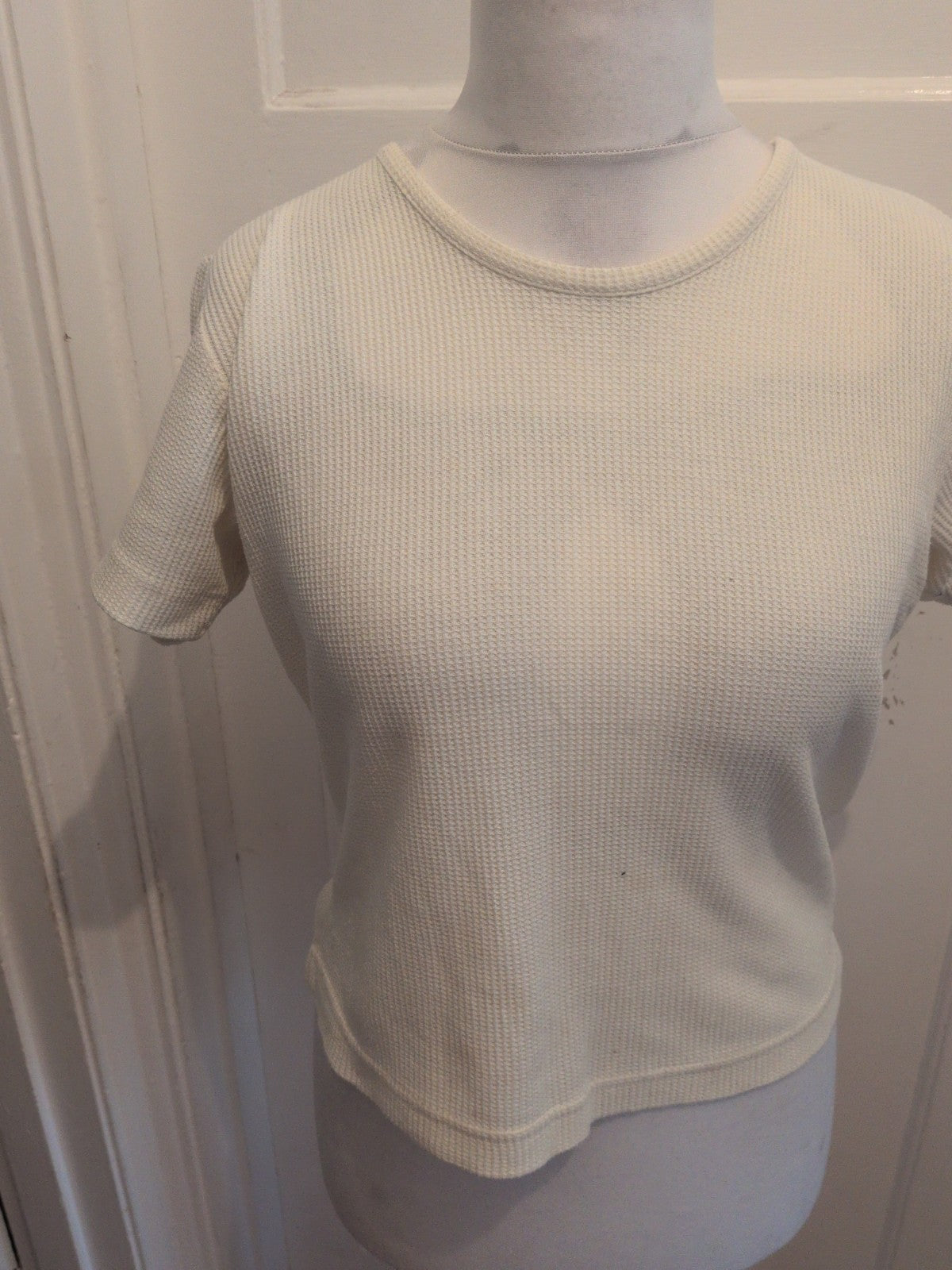 S/M Cream Short Sleeve T-shirt