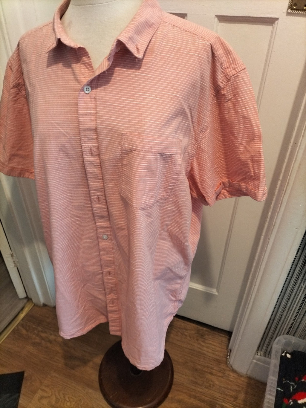 Mens Peacocks Size 2XL Regular Fit Pink White Striped Short Sleeved Shirt