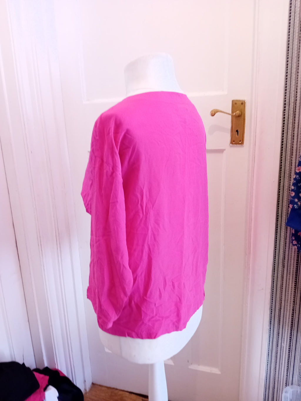 Ladybug Medium 100% Silk Pink Blouse
