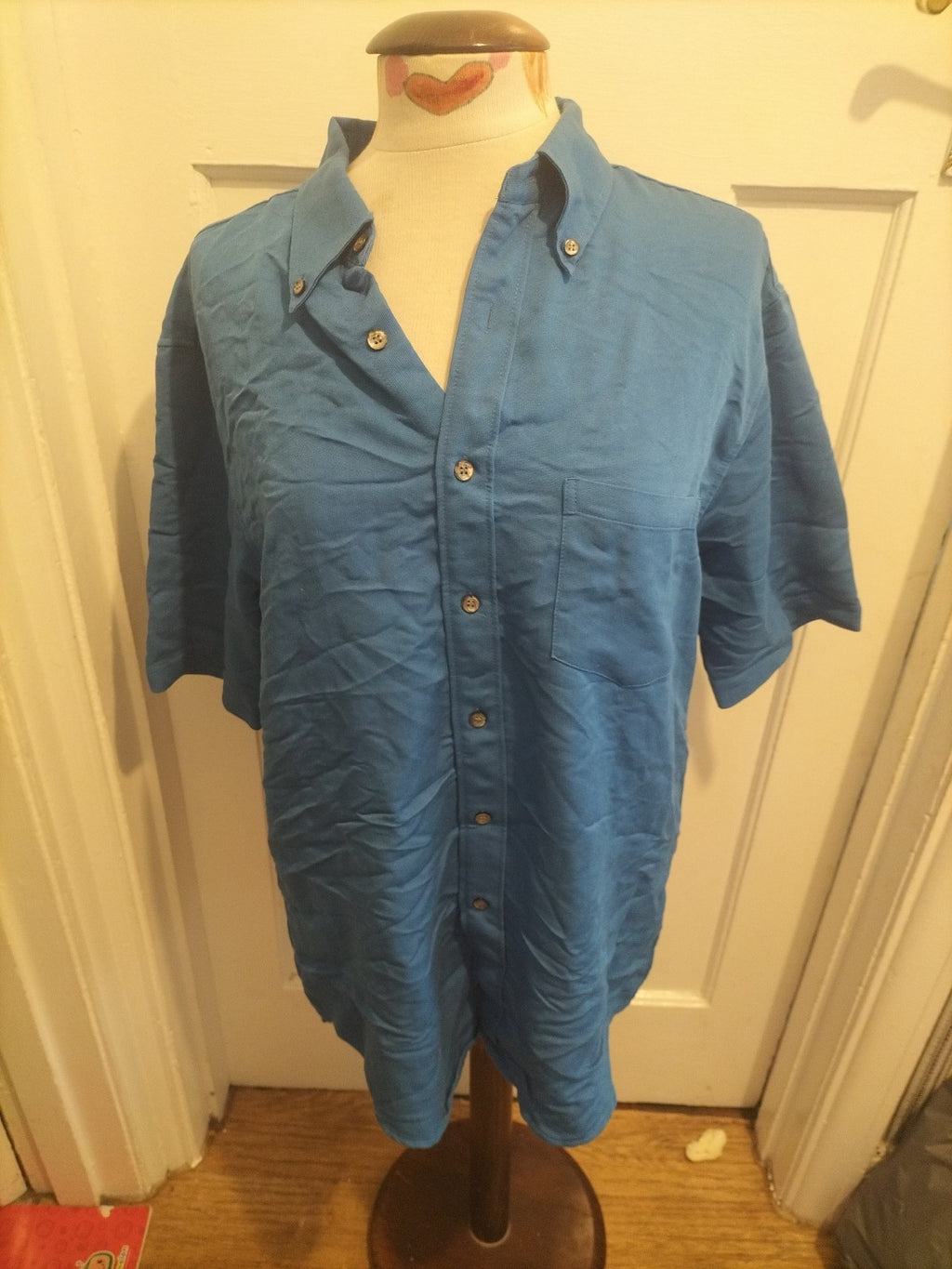 Mens Burton Size Medium Blue Short Sleeved Buttoned Shirt