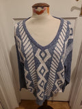 Mens XL White Grey V-neck Long Sleeve Jumper