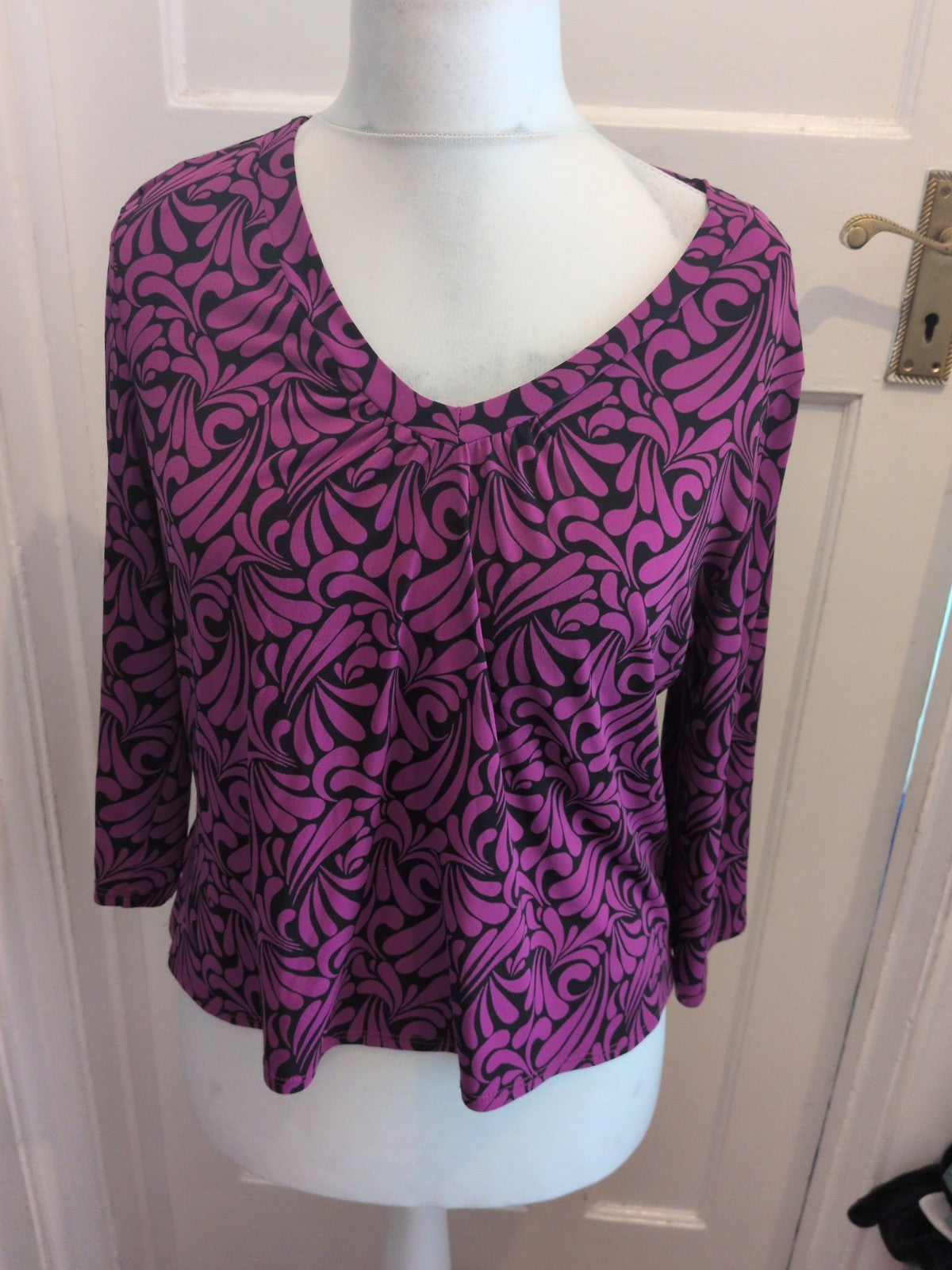 Cc Petite XL Purple And Black Long Sleeve Blouse