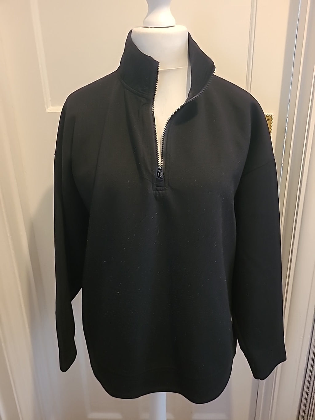 Mens Defacto Size XL Black Jumper