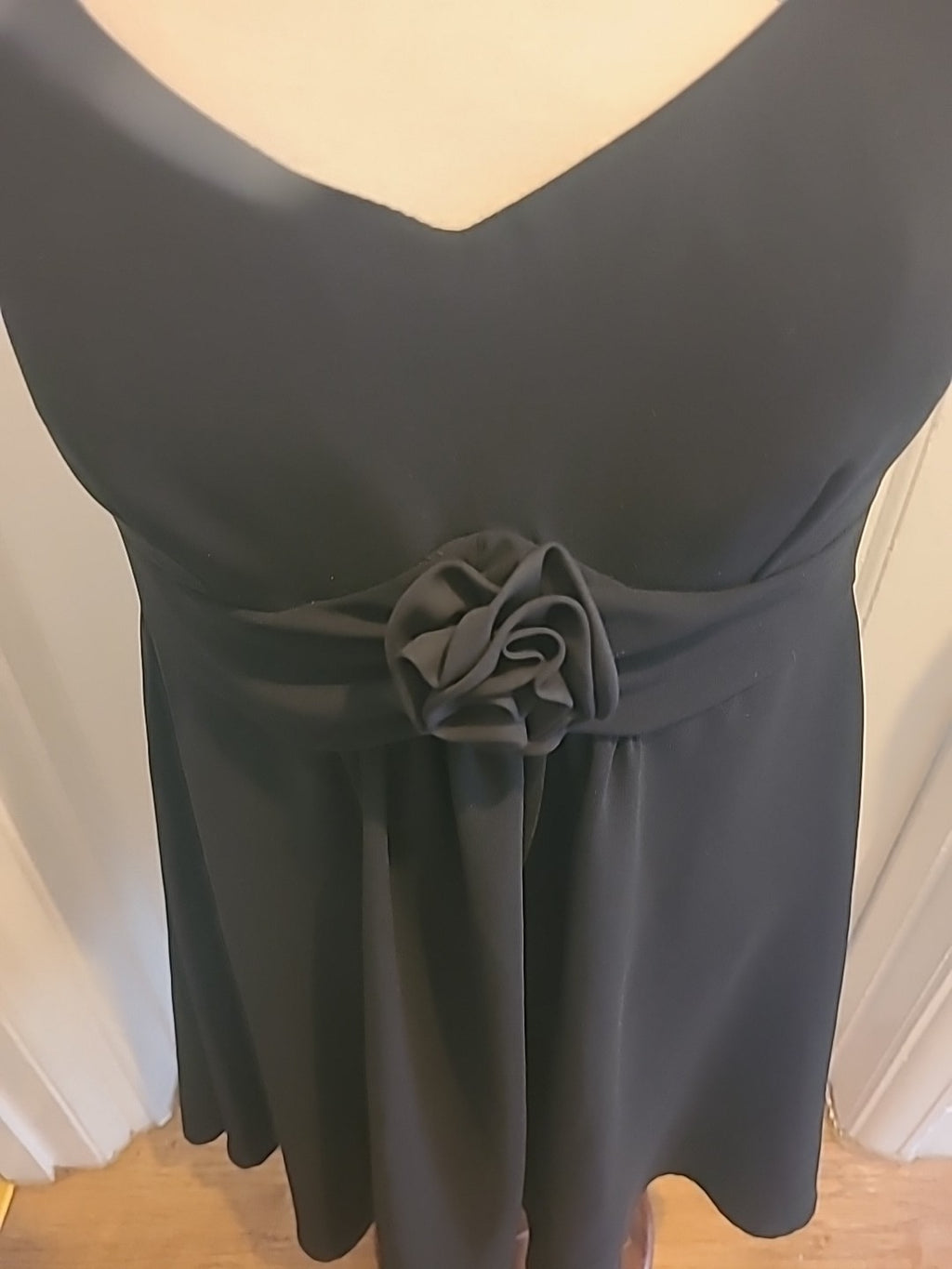 Ladies Ethel Austin Size 10 Black Sleeveless Pretty Dress Short