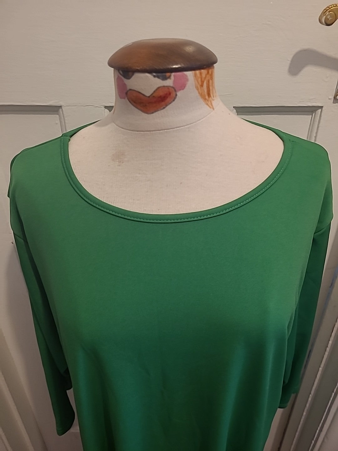 Ladies Size 4XL Bright Green Mid Sleeved Tshirt