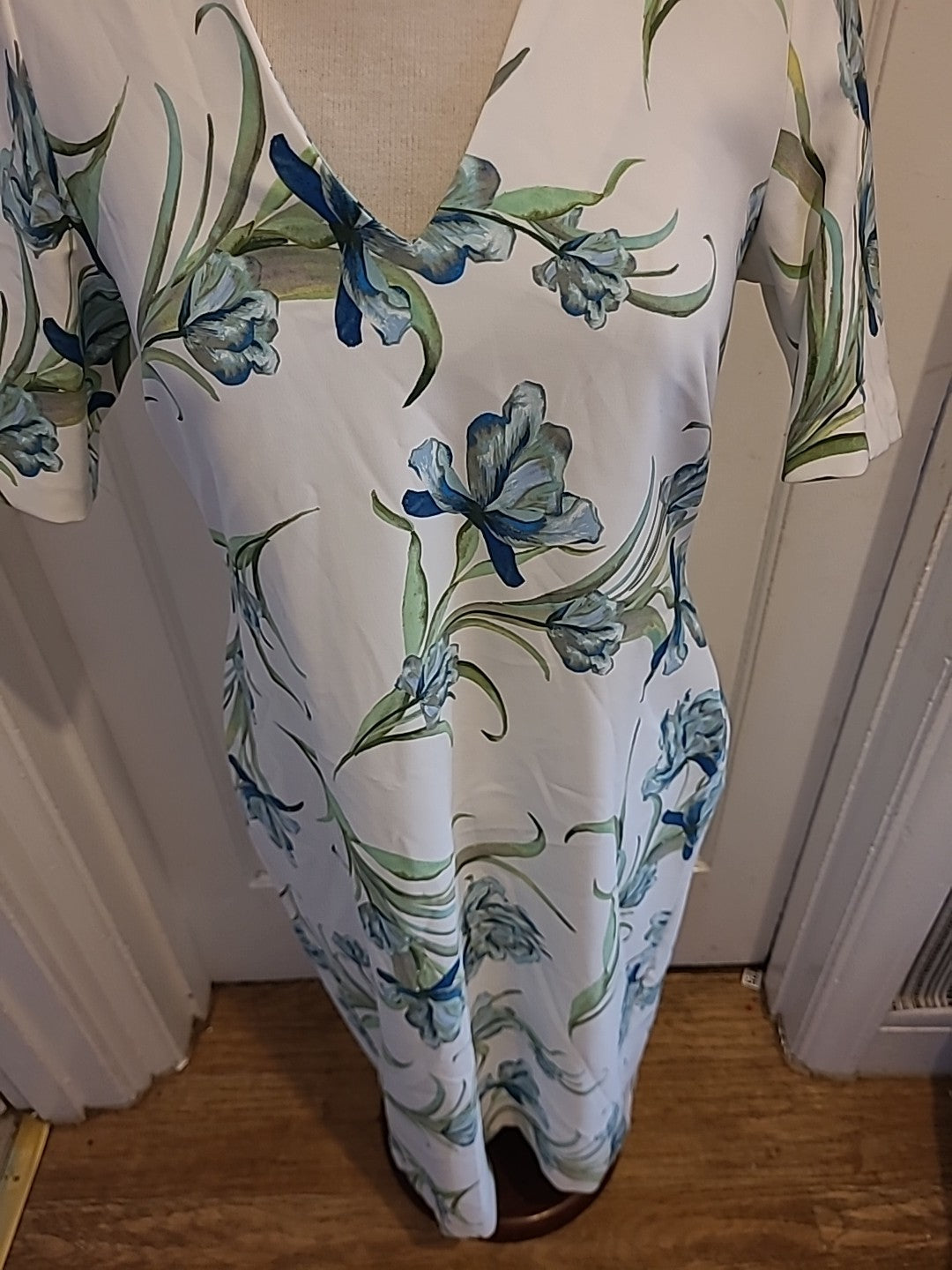 Ladies Marks And Spencer Size 14R White Green Blue Floral Short Sleeved Long...
