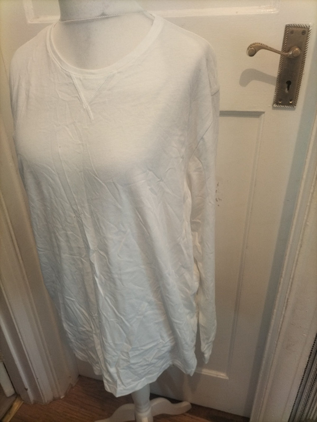 Mens Easy Size 2xl White Long Sleeve Round Neck T-shirt
