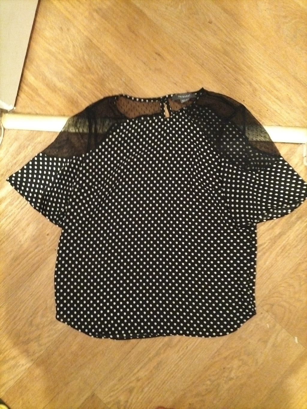 Ladies Primark Size 10 Black And White Spotted Mesh Shoulders Blouse Short...