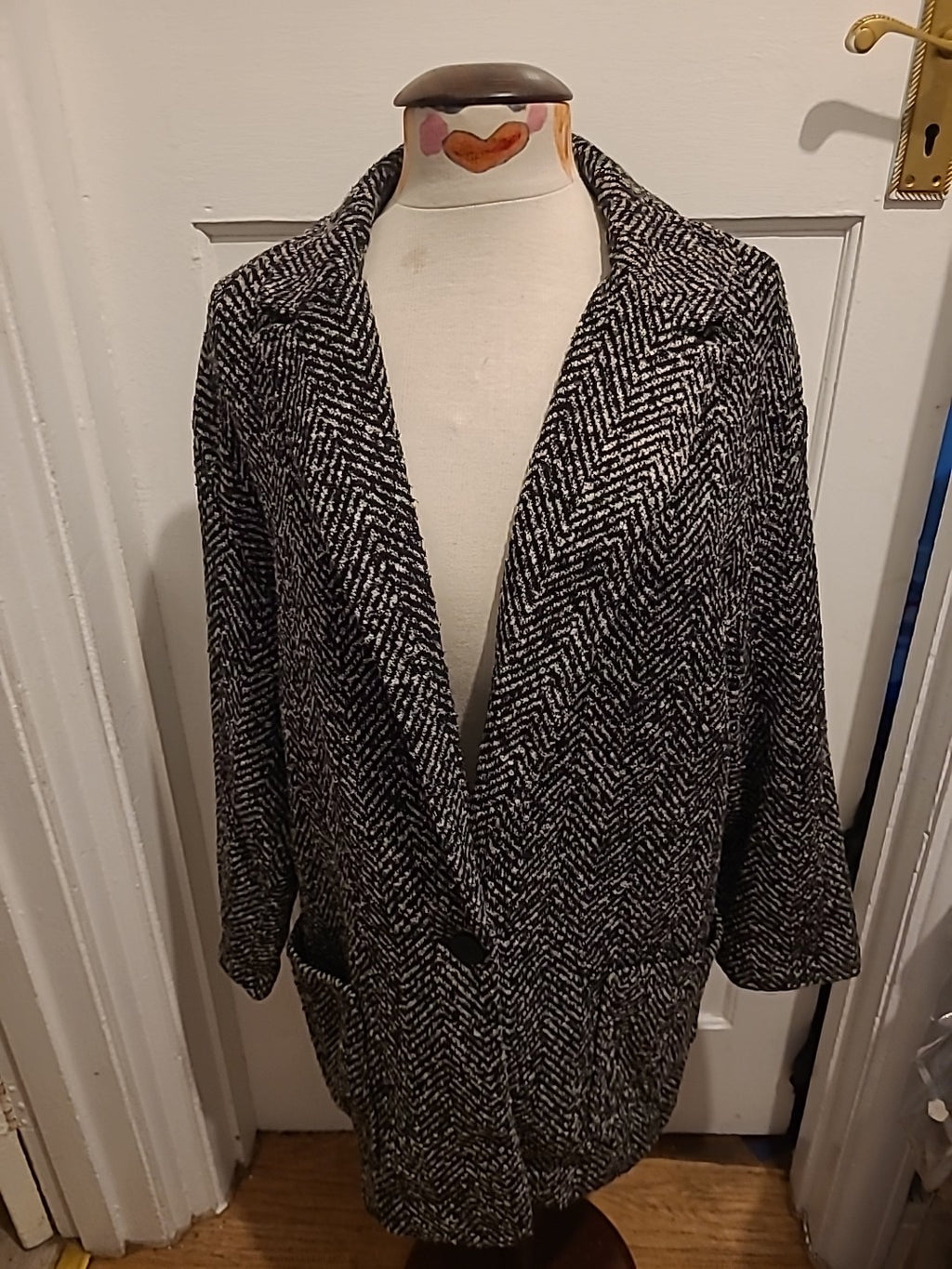 Ladies Primark Grey/Black Fleck Long Sleeved Jacket