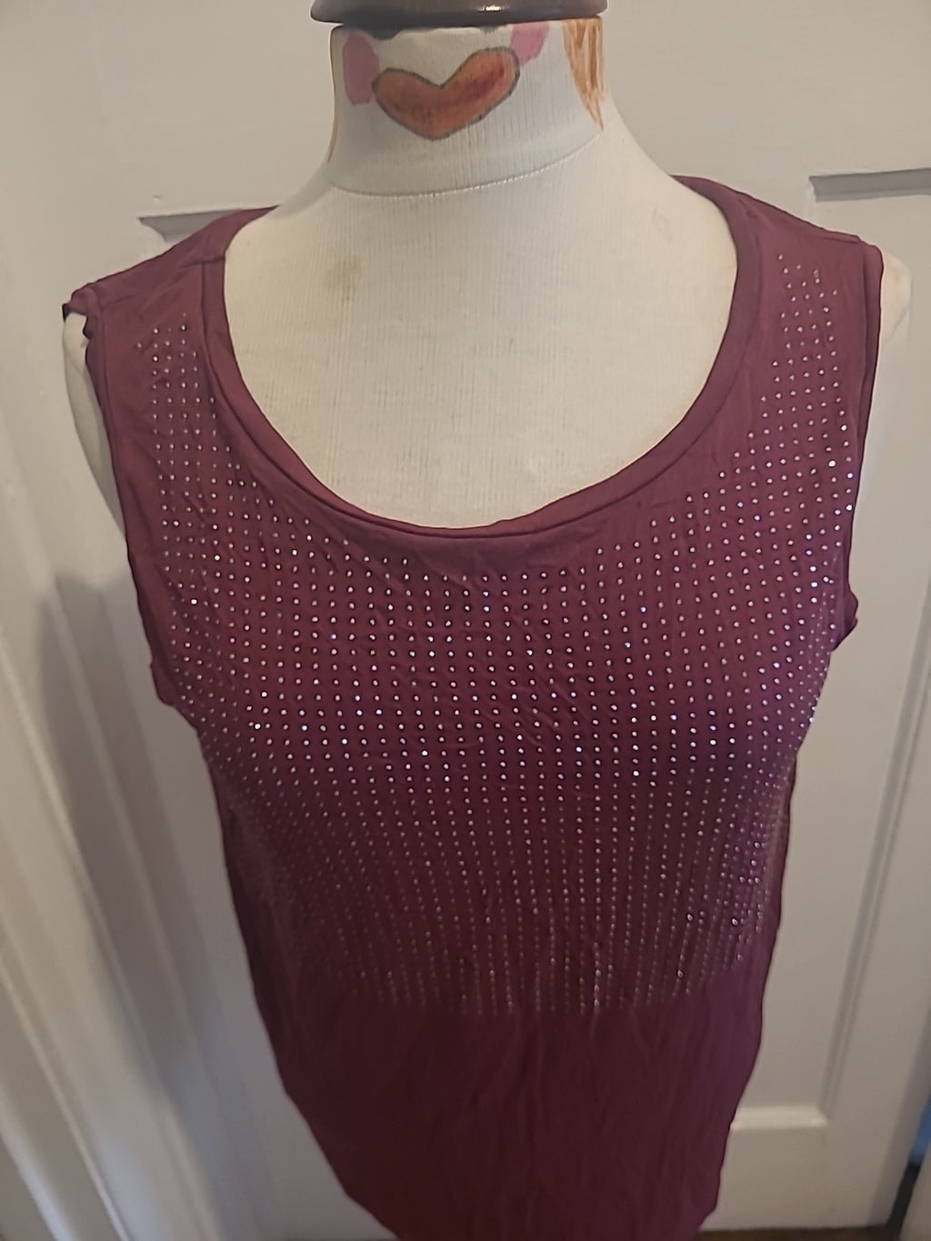 Ladies Encuentro Size Small Purple With Silver/Gold Detailed Sleeveless Tshirt
