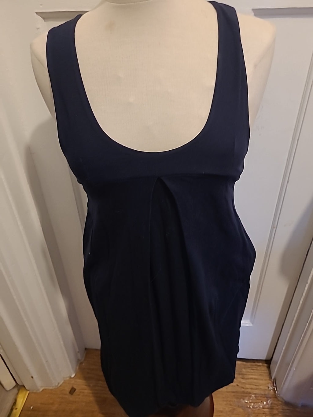 Ladies Size Large Navy Sleeveless Dress