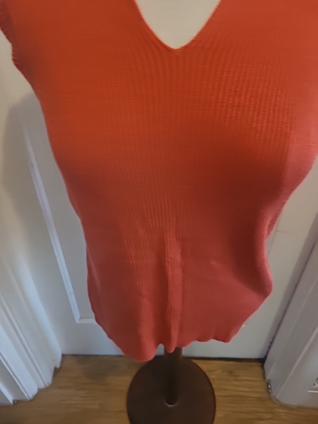 Ladies House Of Fraser Size Large Orange Sleeveless Tshirt