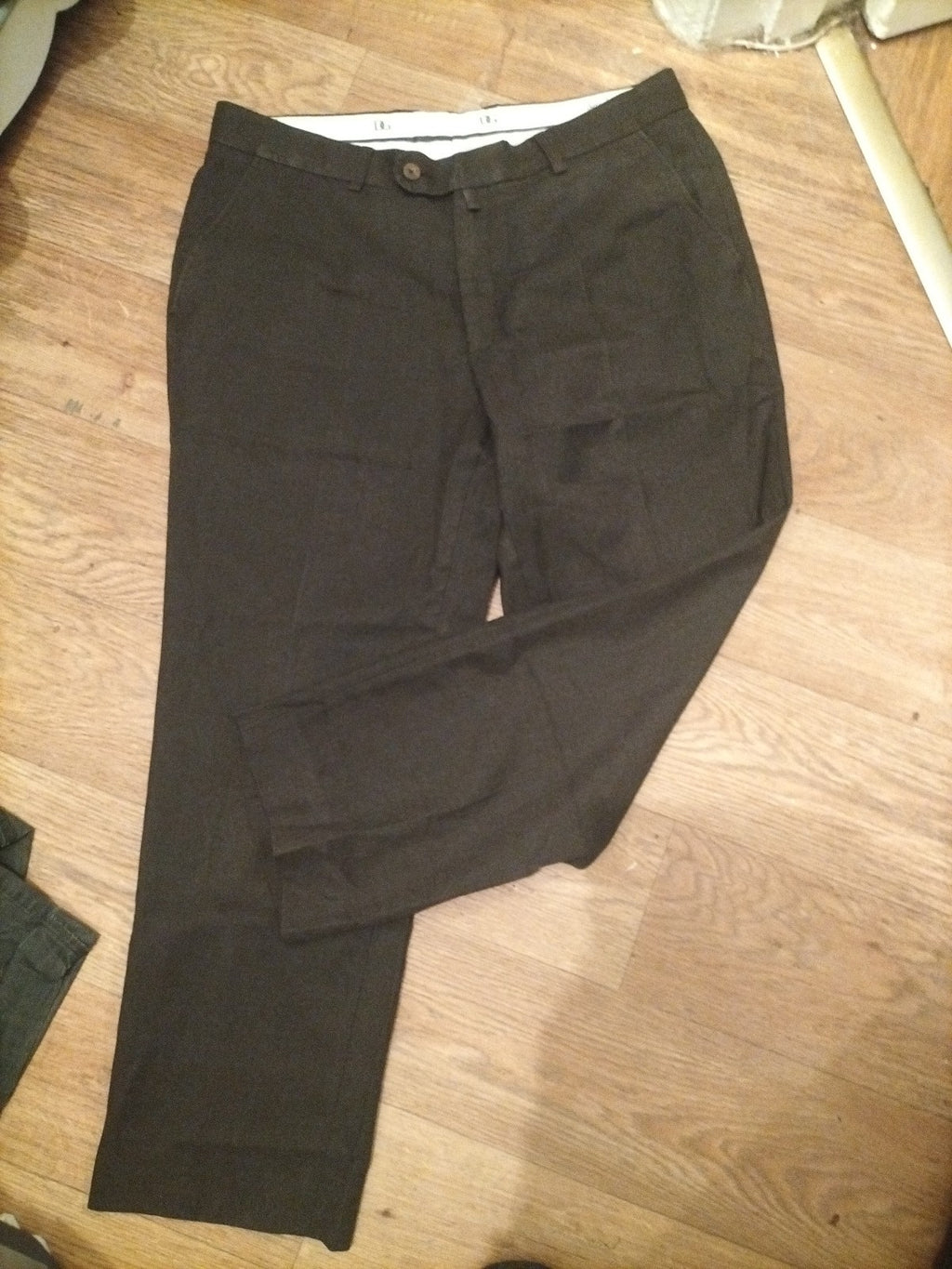 Mens D&G Size 36R" Brown Formal Trousers