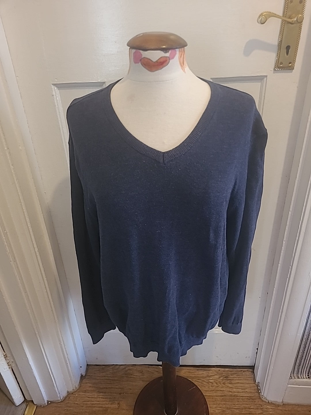 Mens TU size Large Navy Pure Cotton Long Sleeved Pullover Jumper