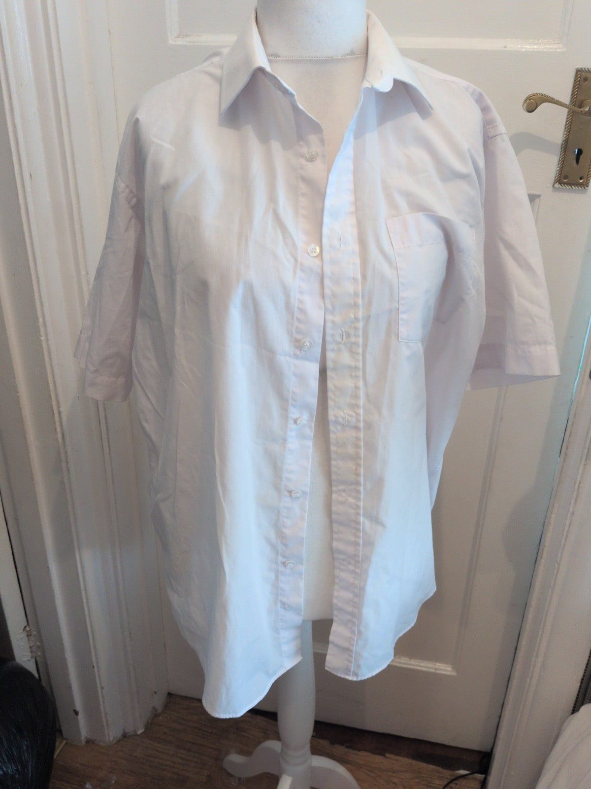 Primark 16" White Short Sleeve Shirt