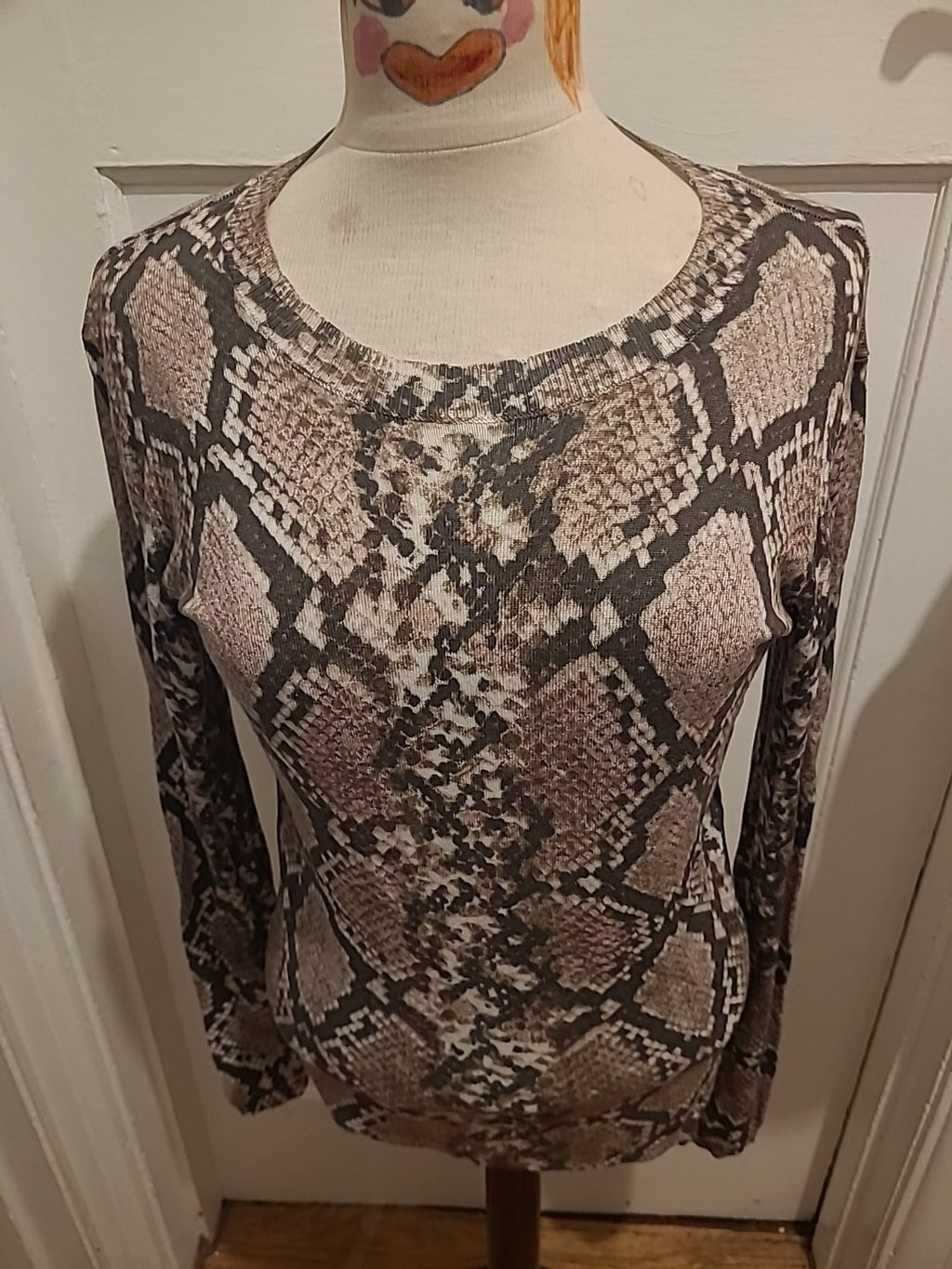 Ladies Dorothy Perkins Size 10 Beige And Brown Long Sleeved Tshirt
