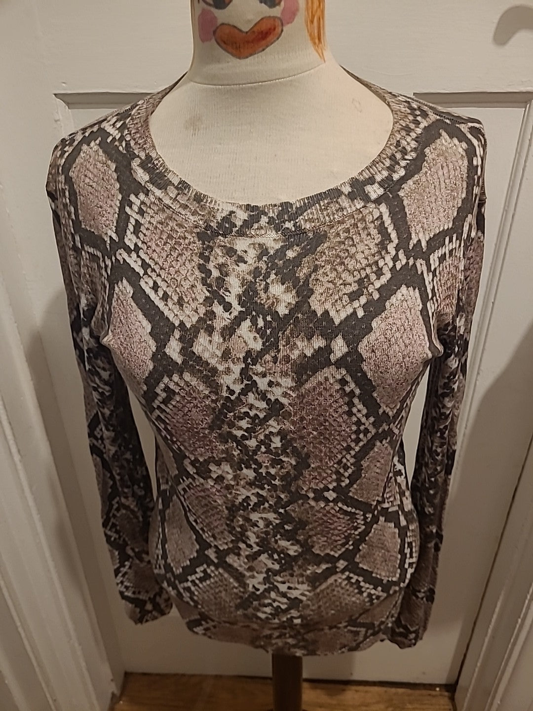 Ladies Dorothy Perkins Size 10 Beige And Brown Long Sleeved Tshirt