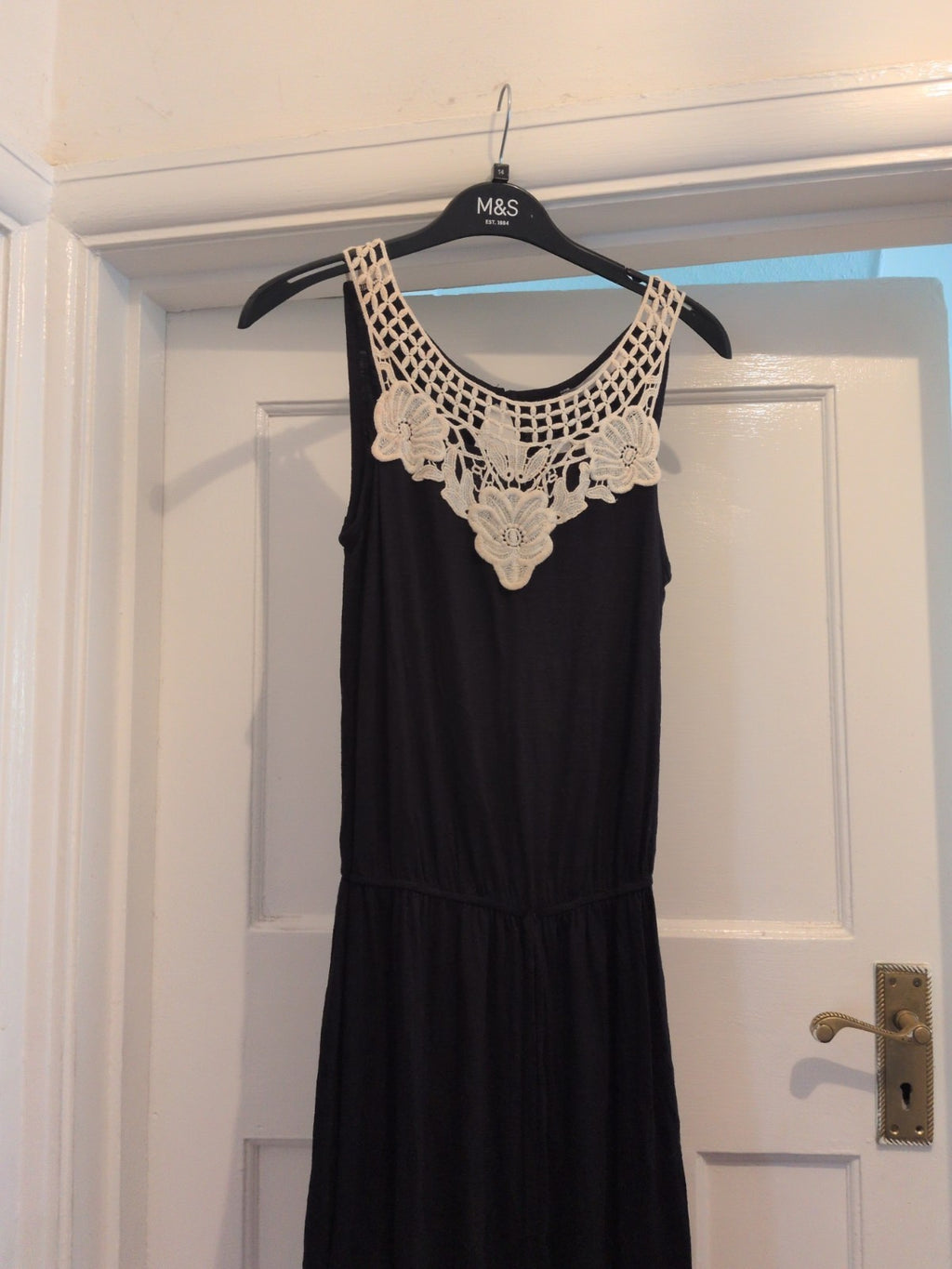 Brand New George 8 Black Sleeveless Floral Neck Dress