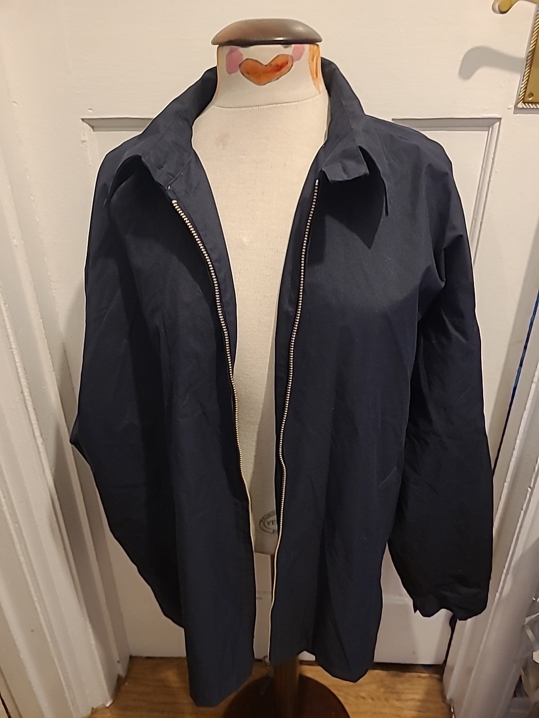 Mens Old Ireland Size XL Black Zip Through Jacket