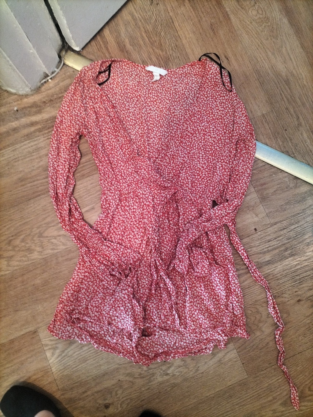 H&M 10 Red And White Daisy V Neck Low Cut Jumpsuit